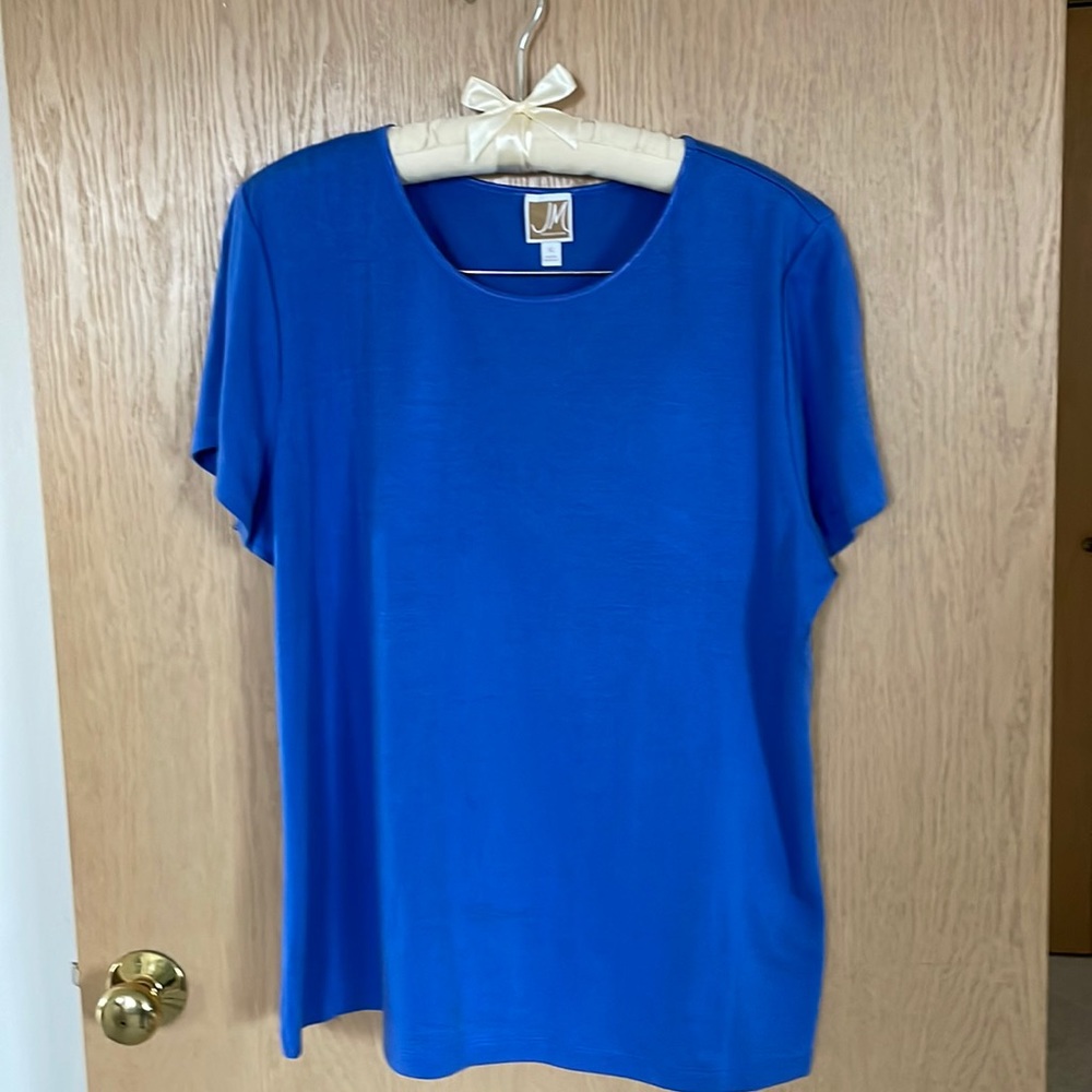 JM Collection classic top